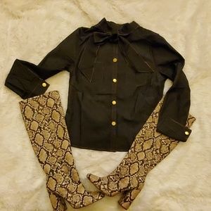 Dark denim jean shirt with bow. Very cute!